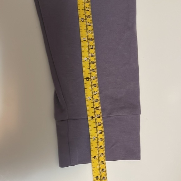Fabletics Betty Dove Pull Over Long Sleeve Top,Purple,Size L - Picture 13 of 13